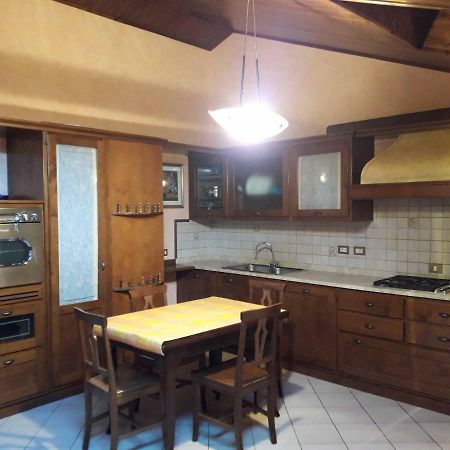 Appartamento In Piazza Umberto I A Poviglio Poviglio  Zewnętrze zdjęcie