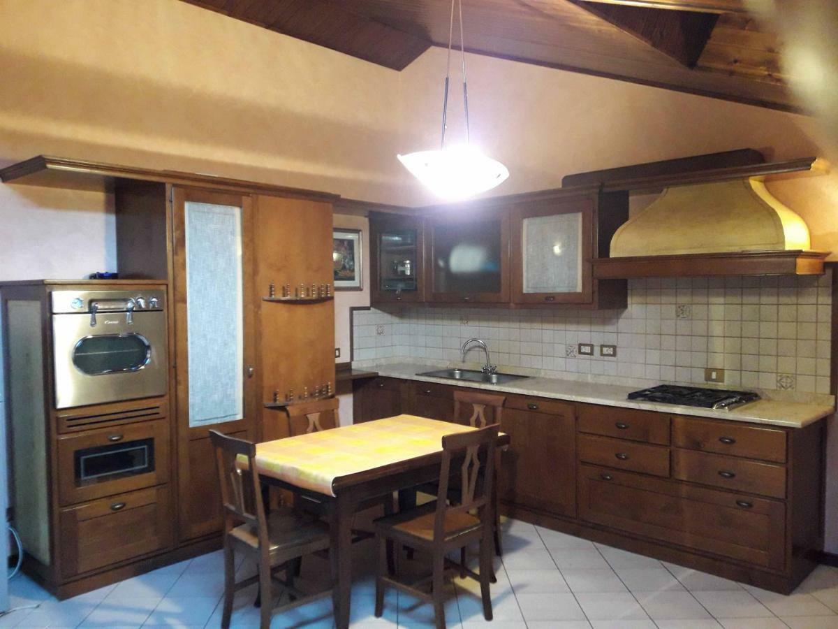 Appartamento In Piazza Umberto I A Poviglio Poviglio  Zewnętrze zdjęcie